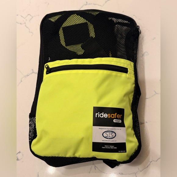 XS RideSafer Travel Vest - Picture 7 of 7